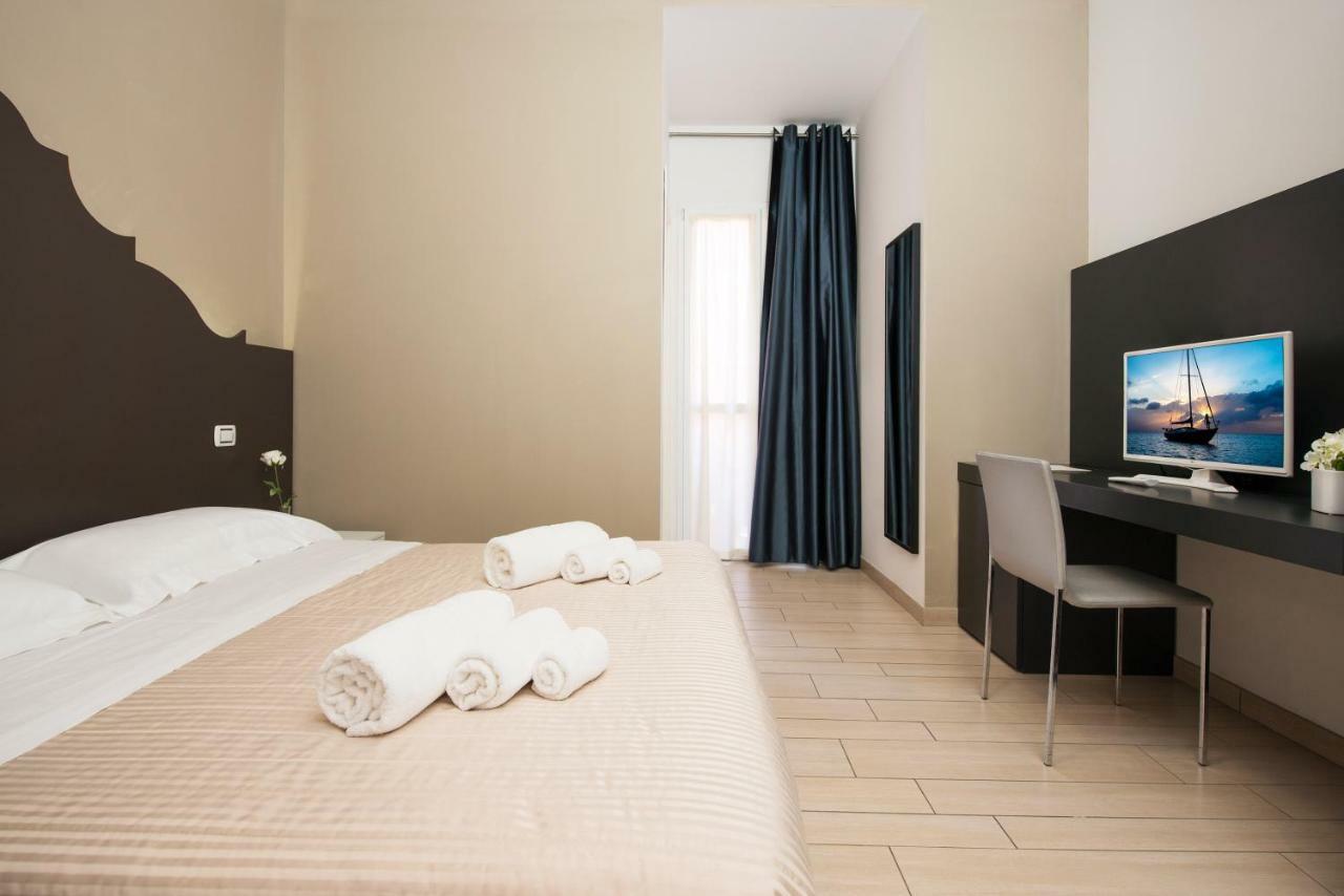 Hotel Fiamma Cesenatico Esterno foto