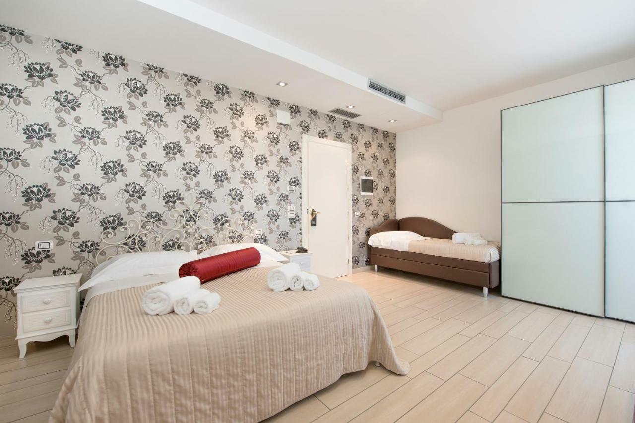 Hotel Fiamma Cesenatico Esterno foto